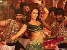 malaika-arora-in-dabangg.jpg_800