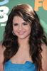 Selena_Gomez_1261437947_2