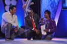 109928-salman-khan-honoured-the-extraordinary-achievers-at-ibn-7-bajaj