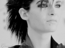 bill-kaulitz--large-msg-126280856074[1]