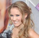 Emily_Osment_1239376829_1