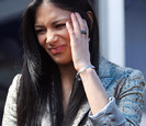Nicole+Scherzinger+Celebs+Watching+2011+Grand+3m9ie3Z3Eu-l