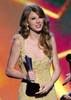 Taylor+Swift+46th+Annual+Academy+Country+Music+b_7-kyzMsnRl