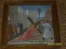ISUS CADE SUB POVARA CRUCII,PENTRU PRIMA OARA,A  TREIA -STATIONARE-OPRIRE-