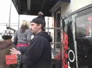 RARE VIDEO. MILEY CYRUS GETTING ON A HELICOPTER 092
