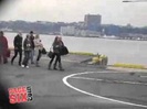 RARE VIDEO. MILEY CYRUS GETTING ON A HELICOPTER 100