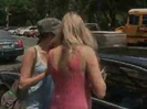 RARE VIDEO. MILEY CYRUS IN NEW YORK CITY 68