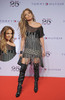 Jennifer-Lopez-pe-covorul-rosu-la-petrecerea-aniversara-Tommy-Hilfiger-25