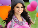 Selena-Wallpaper-selena-gomez-21145422-1024-768