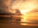 imagine_desktop_apus_de_soare_la_ocean