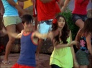 miley-cyrus_COM-highschoolmusical2-cameo-caps07