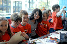 Selena+Gomez+Selena+Gomez+Dylan+Candy+Bar+CbMhZhpkxW6l