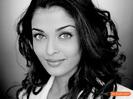 Aishwarya_Rai_351600x1200