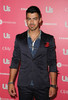 Joe+Jonas+Weekly+Hot+Hollywood+Event+Arrivals+Qegl7XqJvFfl