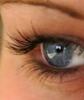 Ochi grioi-albastrui