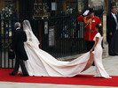 Kate+Middleton+Guests+Arrive+Royal+Wedding+_oIfZ8B_F8hl
