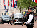 Kate+Middleton+Guests+Arrive+Royal+Wedding+b97_0z2_o-Dl