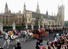 Royal+Wedding+Carriage+Procession+Buckingham+4CppV5v6nWml