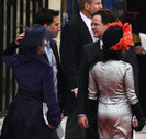 Royal+Wedding+Carriage+Procession+Buckingham+aT89x0CV65_l