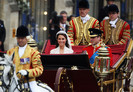 Royal+Wedding+Carriage+Procession+Buckingham+MDjT8ZYv0f9l