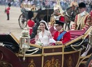 Royal+Wedding+Carriage+Procession+Buckingham+25KRzMTz-iOl