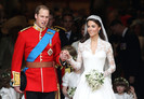 Royal+Wedding+Carriage+Procession+Buckingham+RC-PyroIt1Jl