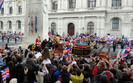 Royal+Wedding+Carriage+Procession+Buckingham+PkQsRxRTo4cl