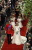 Royal+Wedding+Carriage+Procession+Buckingham+WtVJZSbbkIFl