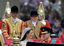 Royal+Wedding+Carriage+Procession+Buckingham+yxQmKX2sT0Il