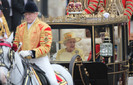 Royal+Wedding+Carriage+Procession+Buckingham+lOJBSdNO_0rl