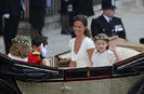 Royal+Wedding+Carriage+Procession+Buckingham+fyFVUuvGOQSl
