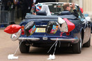 Royal+Wedding+Carriage+Procession+Buckingham+Q3XlWPN2-hml
