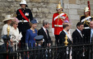 Royal+Wedding+Carriage+Procession+Buckingham+dk-E4o-DxY1l
