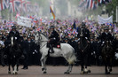 Royal+Wedding+Carriage+Procession+Buckingham+x6kGsz4RLGFl