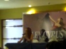 Miley Cyrus en Ecuador.. Rueda de prensa 051