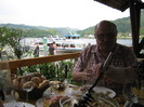 Seful mai mananca un pic
