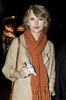 selena-taylor-londra-9-533x800