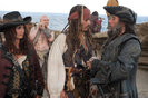 pirates-of-the-caribbean-on-stranger-tides-356356l-imagine[1]