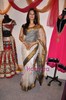 normal_Divyanka Tripathi at Times Shagun exhibition in J W Marriott on 21st Jan 2011 (6)