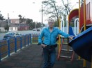 priveste in fata cu......manie