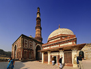 qutub-minar-new-delhi-india