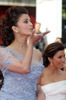 aishwarya-rai-cannes-2010-day-1-bollyupdatescom-07