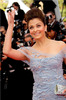 aishwarya-rai-cannes-2010-day-1-bollyupdatescom-12