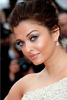 aishwarya-rai-cannes-2011-bollyupdatescom-08