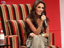 Anahi (76)