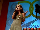 Anahi (124)