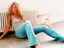 shakira-jeans