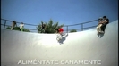 normal_Anahi_Comercial_Snickers_Latinoamerica_(frame_275)