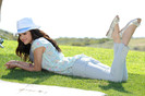 selena-gomez-dream-out-loud-shoot-07