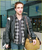 twilight-robert-pattinson-and-kristen-stewart-3215264-1024-1222